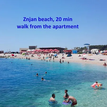Apartment Modern 90 M2 With Balcony W The Sea View Split