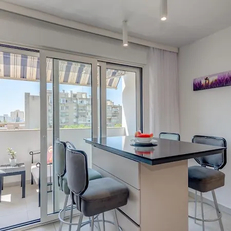 Modern 90 M2 With Balcony W The Sea View Apartment *
