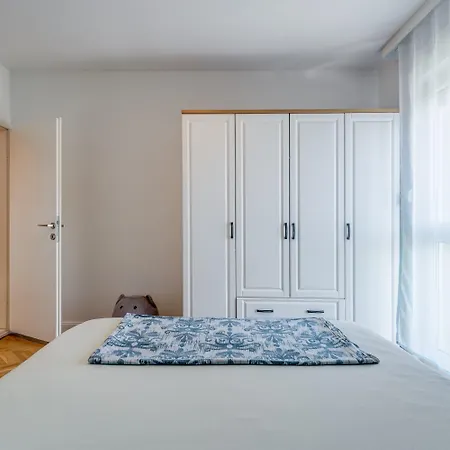 Modern 90 M2 With Balcony W The Sea View Appartement Split