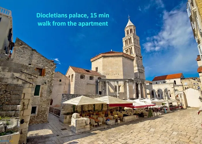 Modern 90 M2 With Balcony W The Sea View * Split