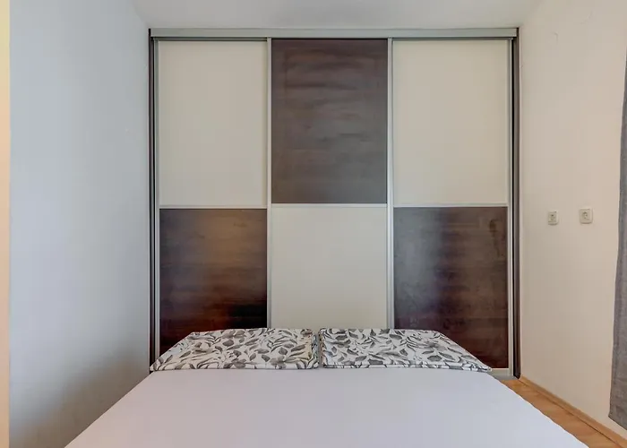 Modern 90 M2 With Balcony W The Sea View Split