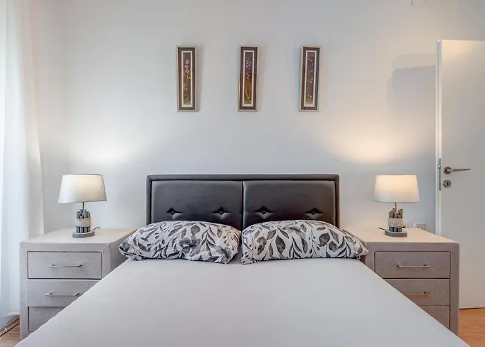 Modern 90 M2 With Balcony W The Sea View Apartman