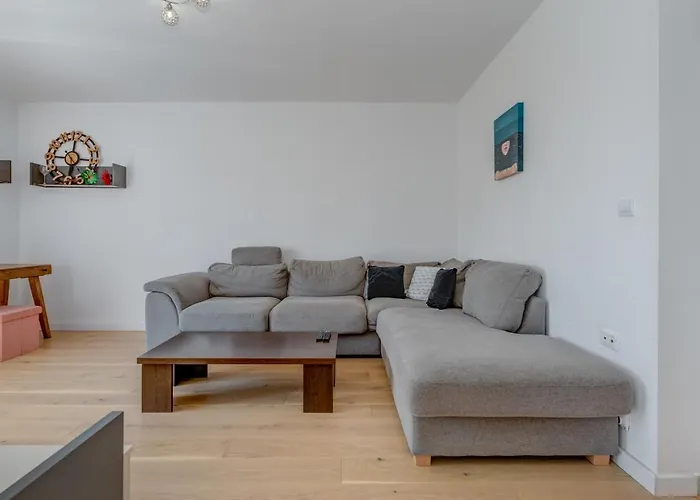 Modern 90 M2 With Balcony W The Sea View Split