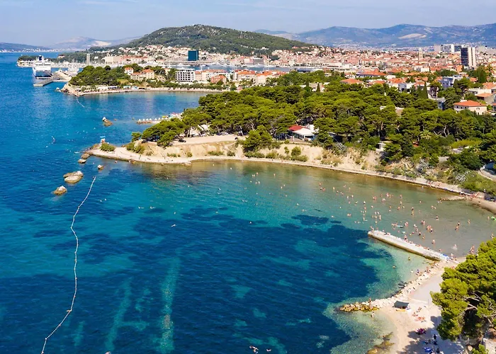 Modern 90 M2 With Balcony W The Sea View