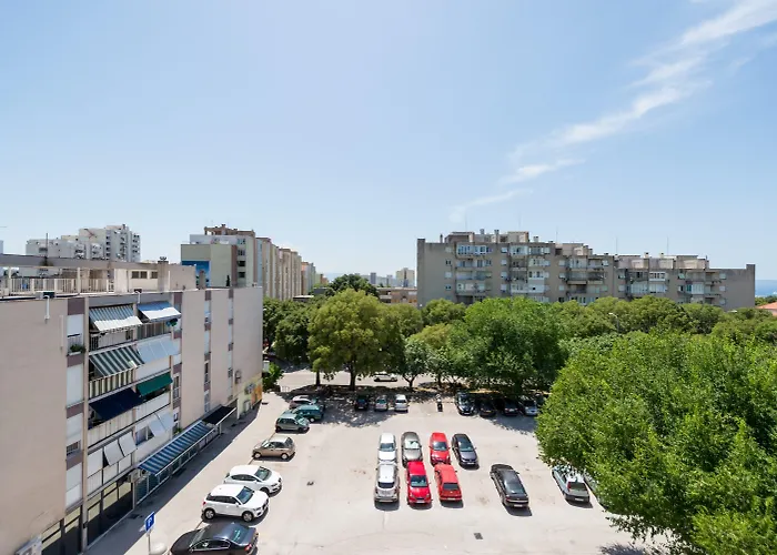 Modern 90 M2 With Balcony W The Sea View Apartman *