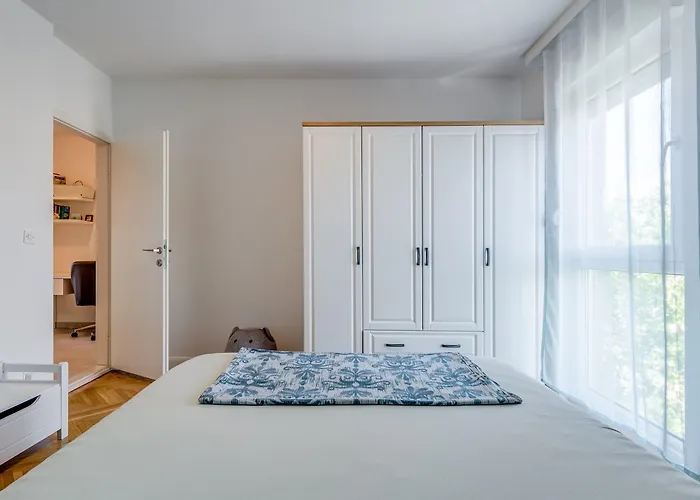 Modern 90 M2 With Balcony W The Sea View Apartman Split