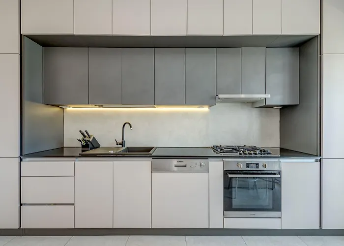 Modern 90 M2 With Balcony W The Sea View Apartman